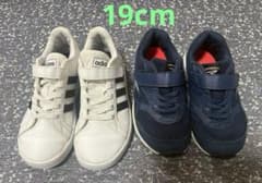 adidas 瞬足 スニーカー2足セット 19cmのサムネイル