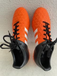 フットサルシューズ　adidas アディダスのサムネイル