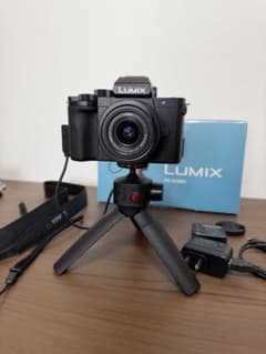 Panasonic LUMIX DC-G100V トライポッドグリップキットのサムネイル