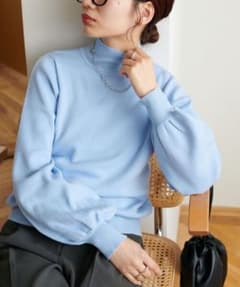 DISCOAT 디스코트 하이넥 니트 거북이 긴팔 라이트 블루