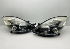 アイシス 後期 ヘッドライト左右セット HID KOITO 44-72 アイシス ヘッドライト HID 左右セット KOITO 44-72 刻印 H - メルカリ