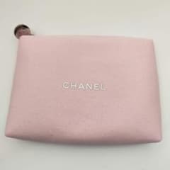 ✧︎*。CHANEL ペールダスティピンク‪×ホワイトリボン ノベルティ CHANEL（シャネル） 【ノベルティ】 コスメポーチ ラウンドファスナー