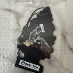 エアーフレッシュナー　ブラックアイス　スカルのサムネイル