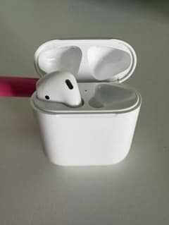 AirPodsホワイト本体のサムネイル