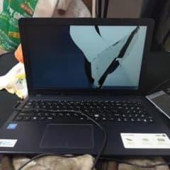 ASUS VivoBook ノートPC 本体のサムネイル