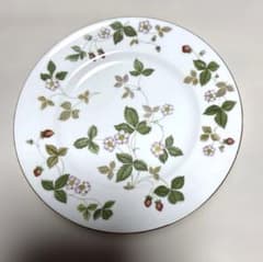 Wedgwood ワイルドストロベリー皿 Wild Strawberry - メルカリ