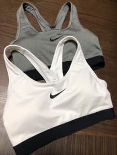 NIKE ナイキ スポーツブラのサムネイル