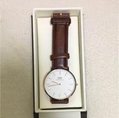 Daniel Wellington 40mmのサムネイル