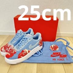 新品 正規品Nike WMNS Air Force 1 Up Step Lowのサムネイル
