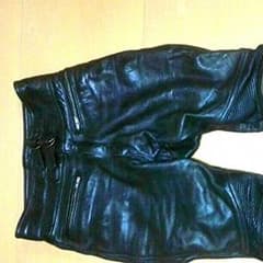 バイク用の皮パンツ　(コミネ)のサムネイル