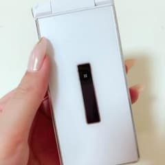 ガラホ docomo AQUOS SH-06Gのサムネイル