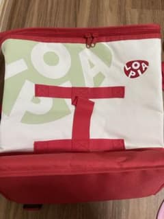 プロフ必読！弥好様 <美品>ロピア 保冷バッグ リュック型のサムネイル