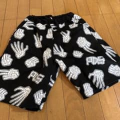 パンクドランカーズのショートパンツですのサムネイル