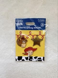 トイストーリー５　ピンバッジ3個セット　東京ディズニーリゾート　ジェシーのサムネイル