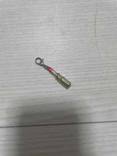 リップモチーフ チャーム キーホルダー　イブサンローランのサムネイル