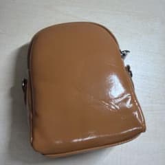 【新品未使用】ショルダーバッグ ブラウンのサムネイル
