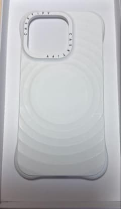CASSETIFY ホワイト iPhone13Proケースのサムネイル