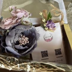ハンドメイド 花うさぎ コサージュ - メルカリ