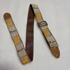 フェンダー ギターストラップ ヴィンテージ 金属バックル ヴィンテージ 横ロゴ Fender ギター ストラップ 金属製バックル - メルカリ