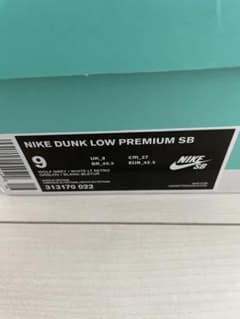 NIKE DUNK SBのサムネイル
