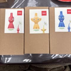 Nintendo TOKYO 一輪挿し ピクミン 赤青黄3色 3点セット - メルカリ