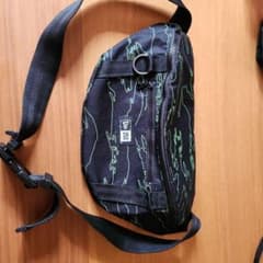 NEW ERA ボディバッグ ブラック/グリーンのサムネイル