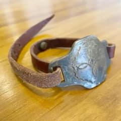 ヴィンテージ風レザーブレスレットのサムネイル