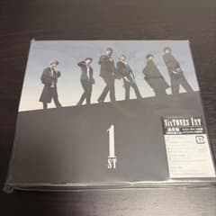 SixTONES 通常盤（初回仕様） 1STのサムネイル