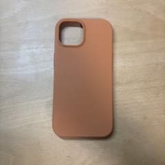 無印用品　スマホケース　オレンジ　iPhone15のサムネイル