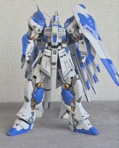 茨*雄様 【素組　スミ入れ】RG Hi-ν　ガンダムのサムネイル