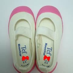 【値下げ】美品 上靴 15cm 2E ピンクのサムネイル