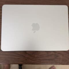 【極美品】Apple MacBook Neo 512GB シルバー(おまけ付き)のサムネイル