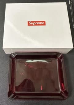 Supreme ガラス製 灰皿 レッド　美品　箱付きのサムネイル