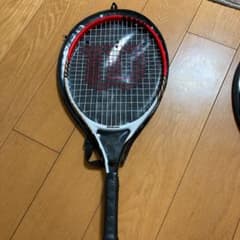 テニスラケットのサムネイル