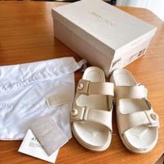ジミーチュウ レザー ビジュー フラットサンダル ホワイト 37 JIMMY CHOO レザーサンダル ビジュー ホワイト24 - メルカリ