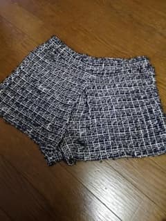 ショートパンツのサムネイル