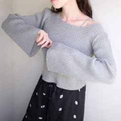 【新品・未使用】Kastane フレアスリーブニット グレーのサムネイル