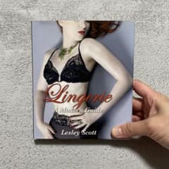 ランジェリー　洋書　写真集のサムネイル