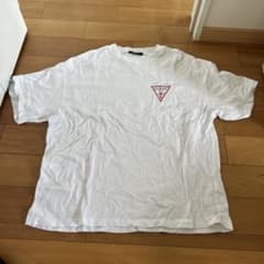 GUESS ホワイト Tシャツ Mサイズのサムネイル