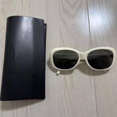 SAINT LAURENT サングラスのサムネイル