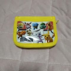 チャック付き財布　折りたたみ財布