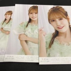 諸橋沙夏 生写真のサムネイル