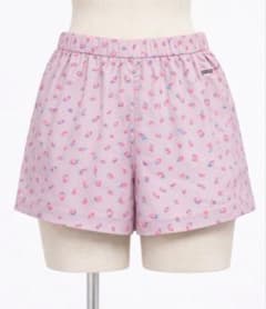 【新品未使用】ジェラートピケ人気♡ ストロベリーサテンショートパンツ♡お値下げのサムネイル