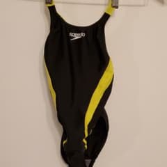speedo の水着　150のサムネイル