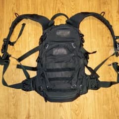 CAMELBAK Transformer ハイドレーションバックパック 20L