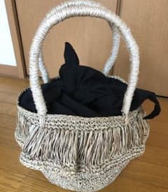 カシェリエ カゴバッグのサムネイル