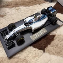 1/18 ウィリアムズ マルティニ レーシング メルセデス FW37 #77 1/18 ウィリアムズ マルティニ レーシング メルセデス FW37 #77 - メルカリ