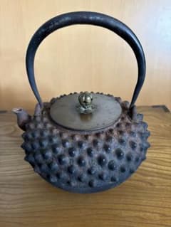 龍文堂の鉄瓶　鬼あられ　レトロのサムネイル