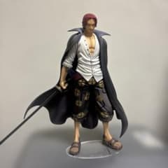 シャンクスフィギュアPOP リペイント ワンピース シャンクス フィギュア pop リペイント - メルカリ