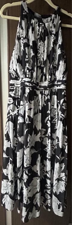 Her lip to ♡ Lauris Chiffon Long Dress - メルカリ